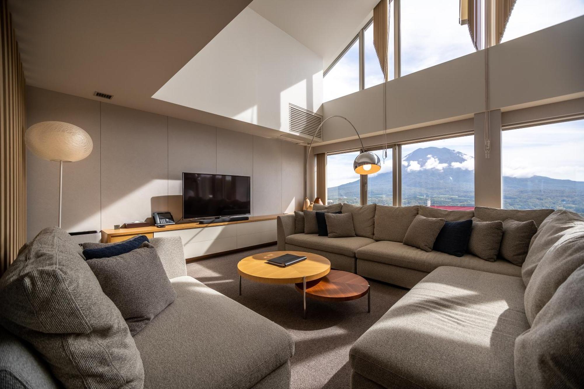 The Maples Niseko Hotel Kutchan Exterior photo
