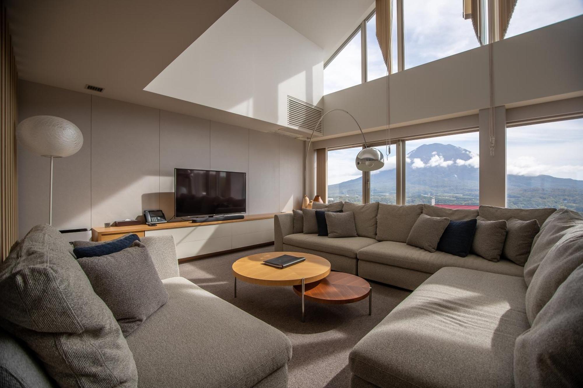 The Maples Niseko Hotel Kutchan Exterior photo