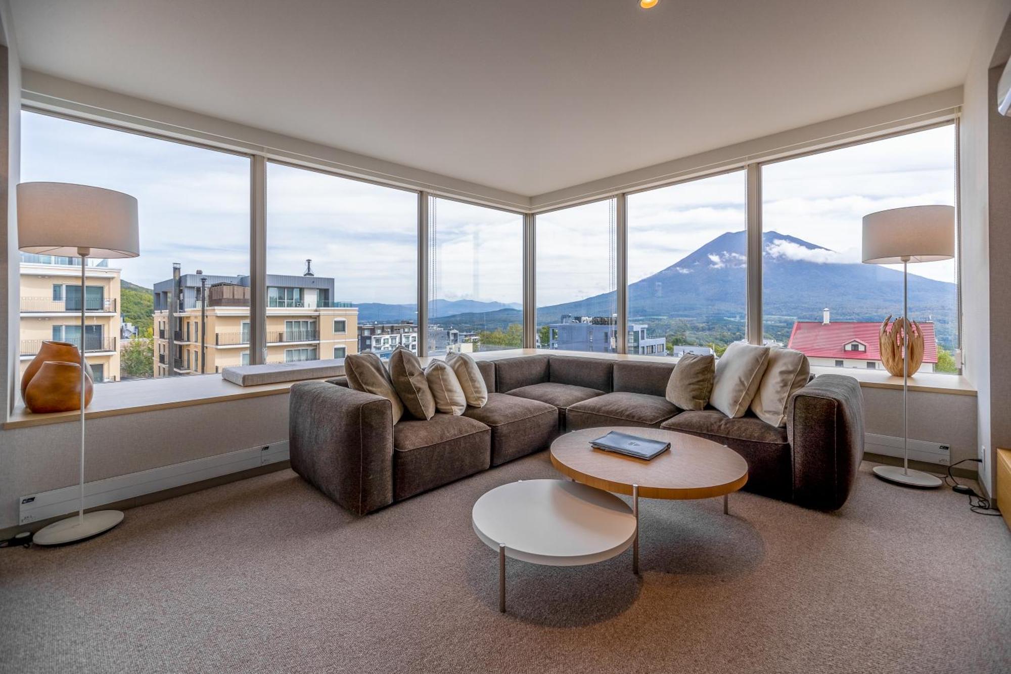 The Maples Niseko Hotel Kutchan Exterior photo